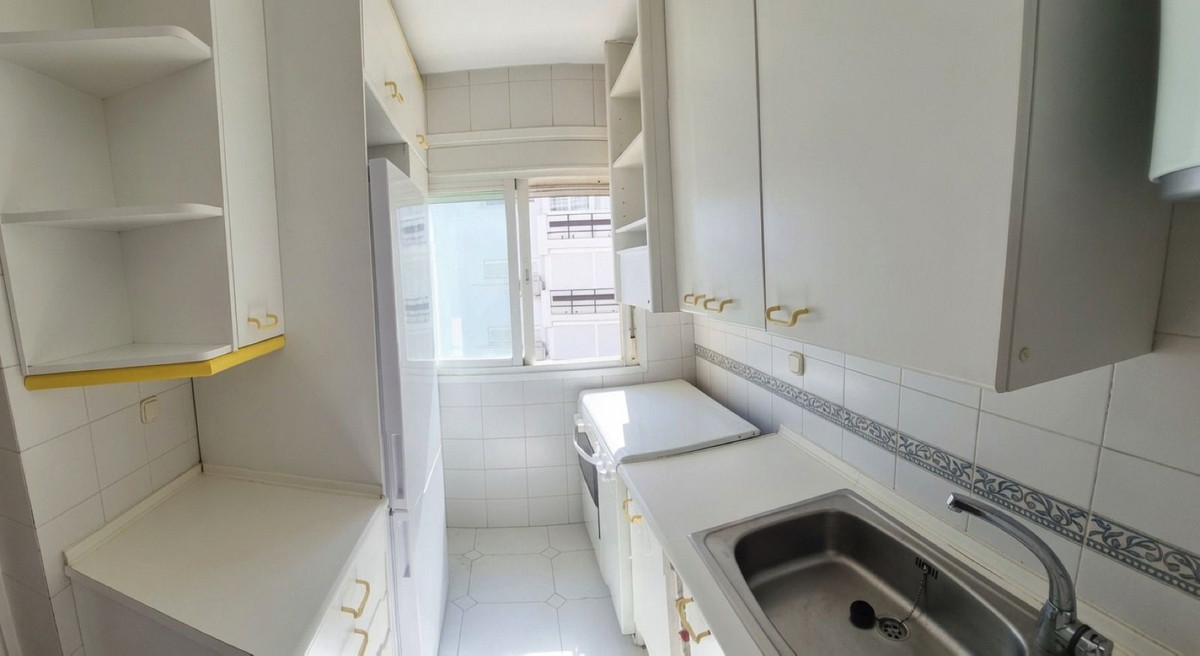 3 Bed Apartment for sale in Cancelada Costa Del Sol, Málaga, Spain