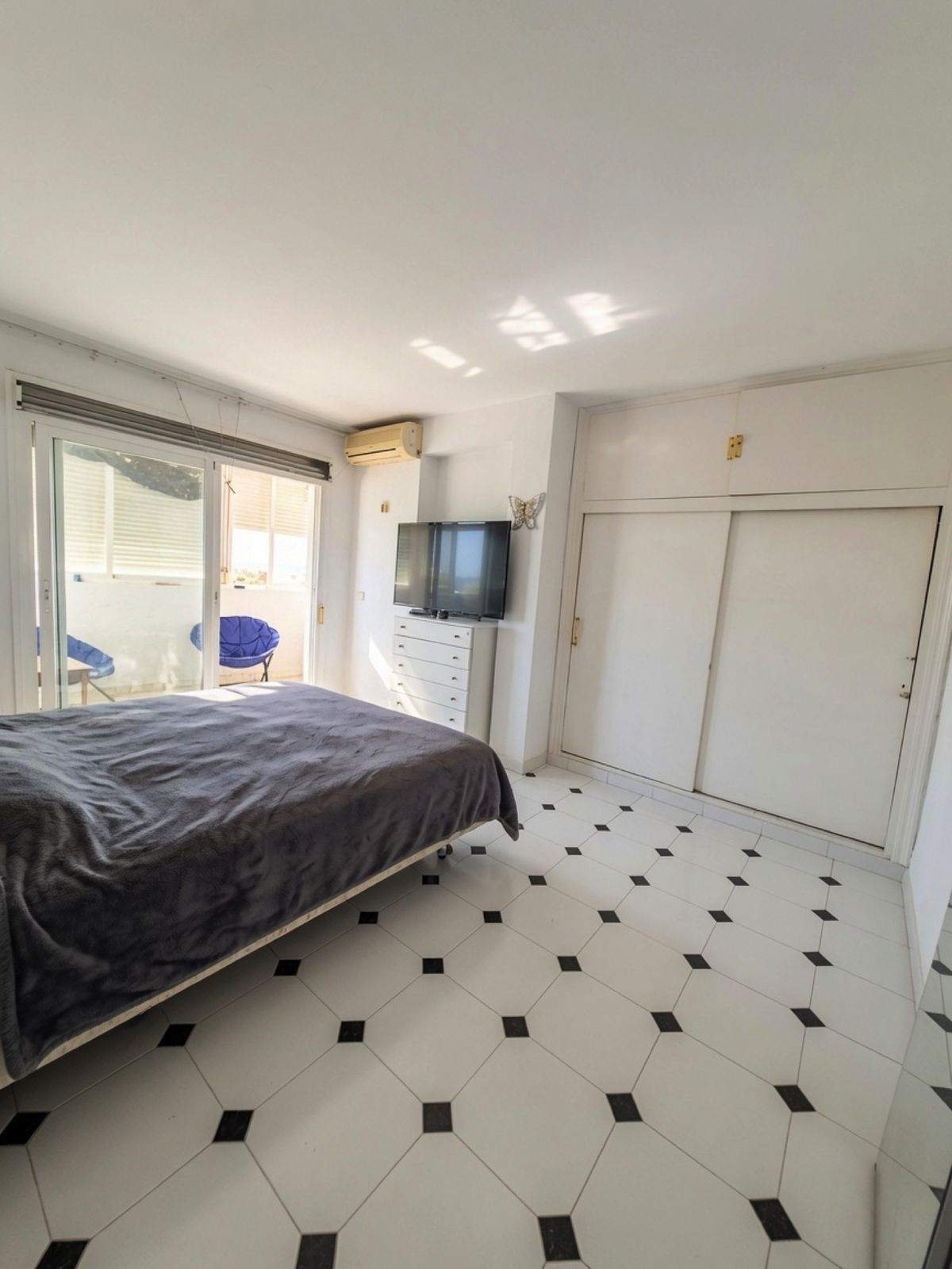3 Bed Apartment for sale in Cancelada Costa Del Sol, Málaga, Spain