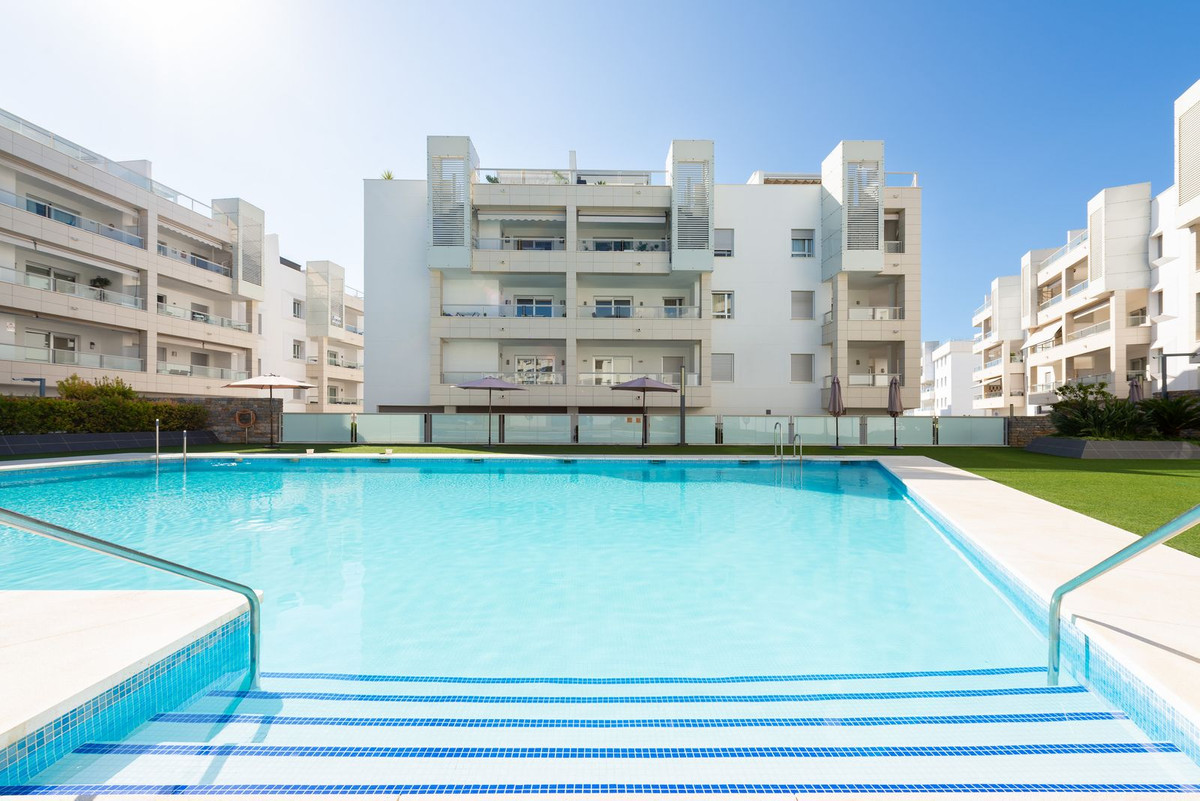 3 Bed Apartment for sale in San Pedro De Alcántara Costa Del Sol, Málaga, Spain