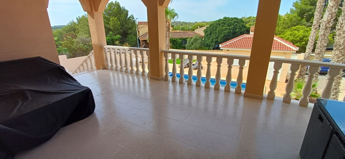 5 Bed Townhouse for sale in Algorfa Costa Blanca, Alicante, Spain