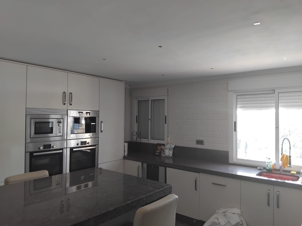 5 Bed Townhouse for sale in Algorfa Costa Blanca, Alicante, Spain
