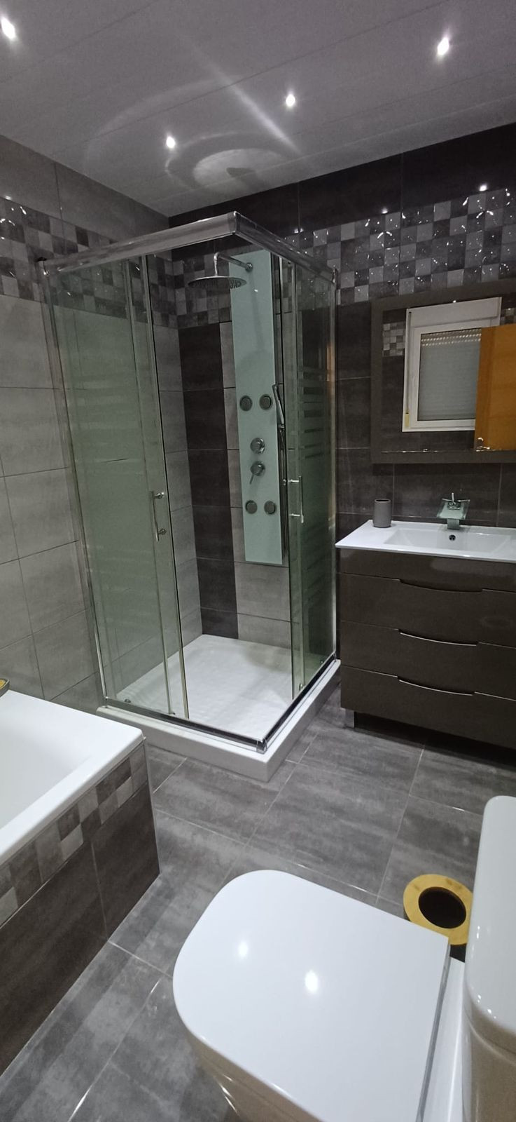 5 Bed Townhouse for sale in Algorfa Costa Blanca, Alicante, Spain