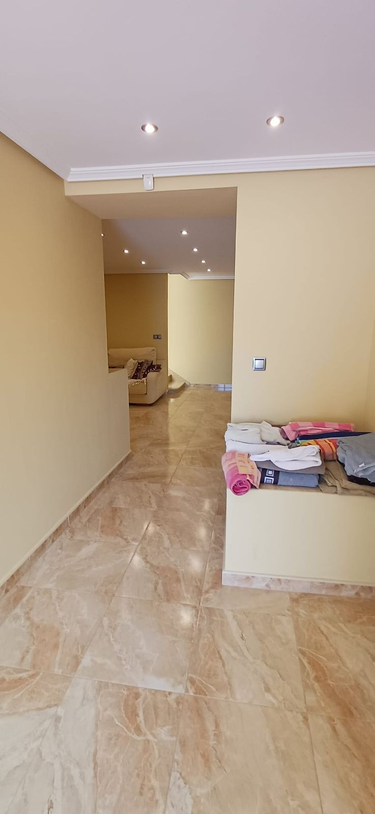 5 Bed Townhouse for sale in Algorfa Costa Blanca, Alicante, Spain