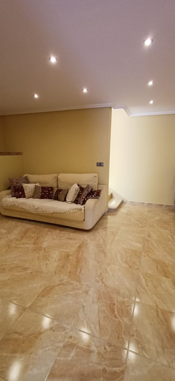 5 Bed Townhouse for sale in Algorfa Costa Blanca, Alicante, Spain