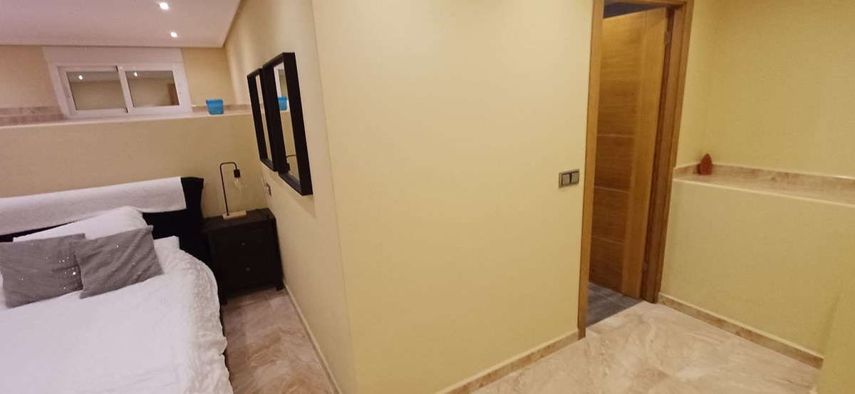 5 Bed Townhouse for sale in Algorfa Costa Blanca, Alicante, Spain
