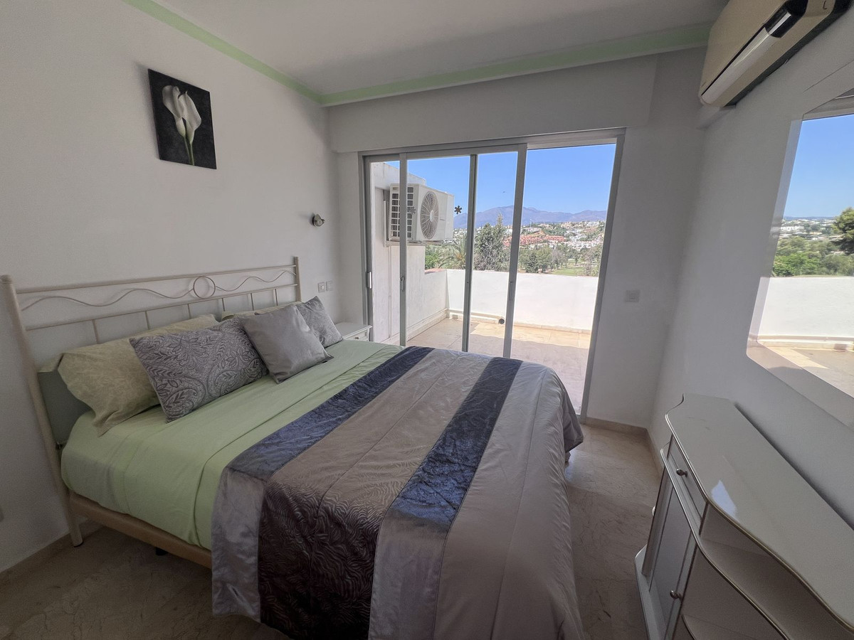 3 Bed Townhouse for sale in El Paraiso Costa Del Sol, Málaga, Spain
