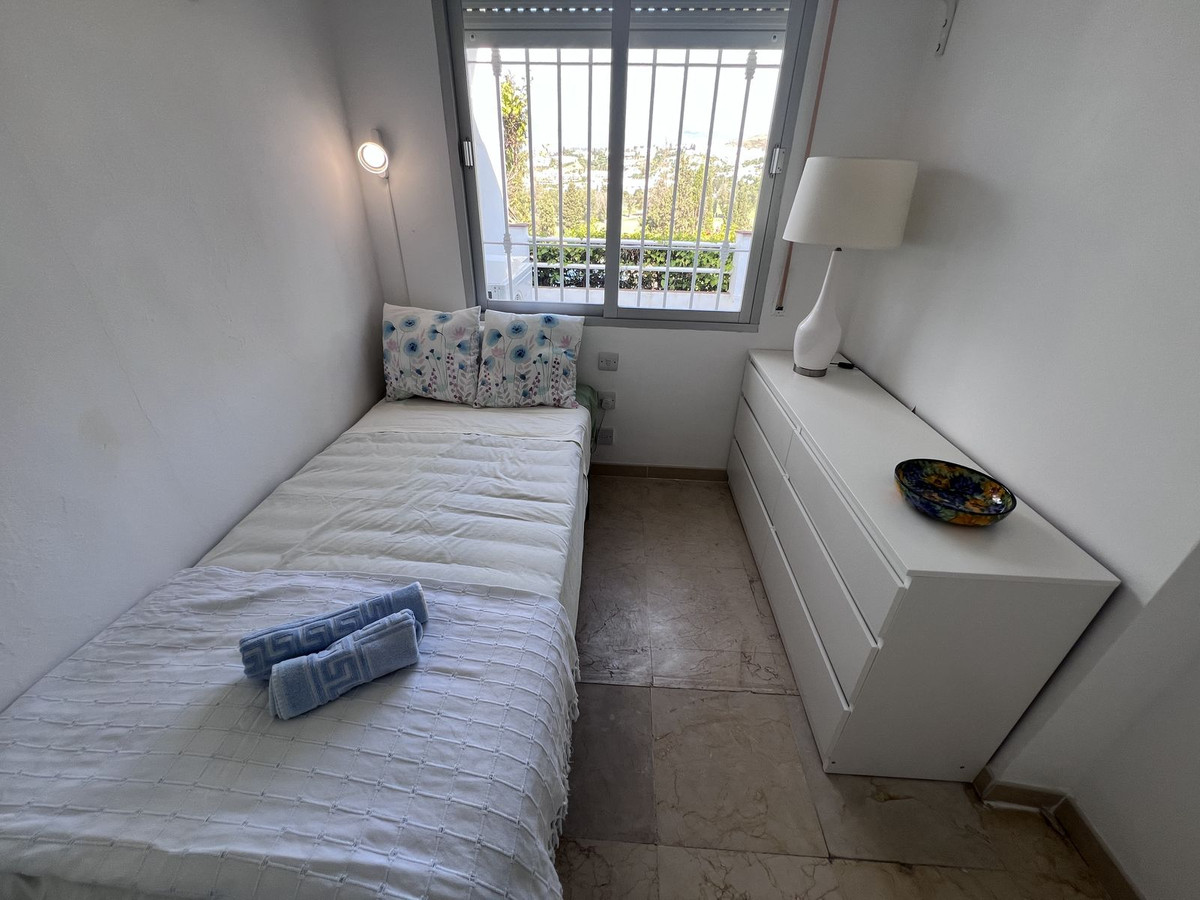 3 Bed Townhouse for sale in El Paraiso Costa Del Sol, Málaga, Spain