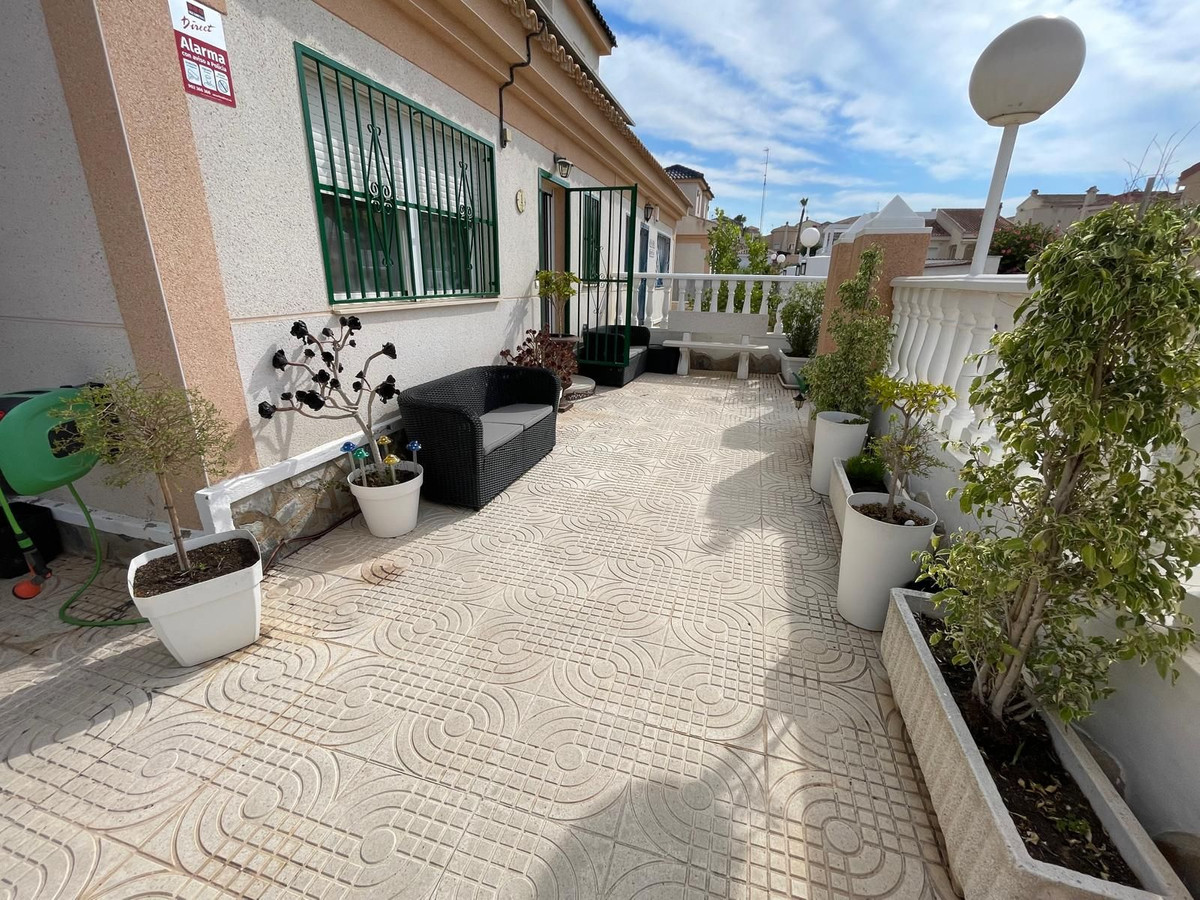 2 Bed Townhouse for sale in Rojales Costa Blanca, Alicante, Spain