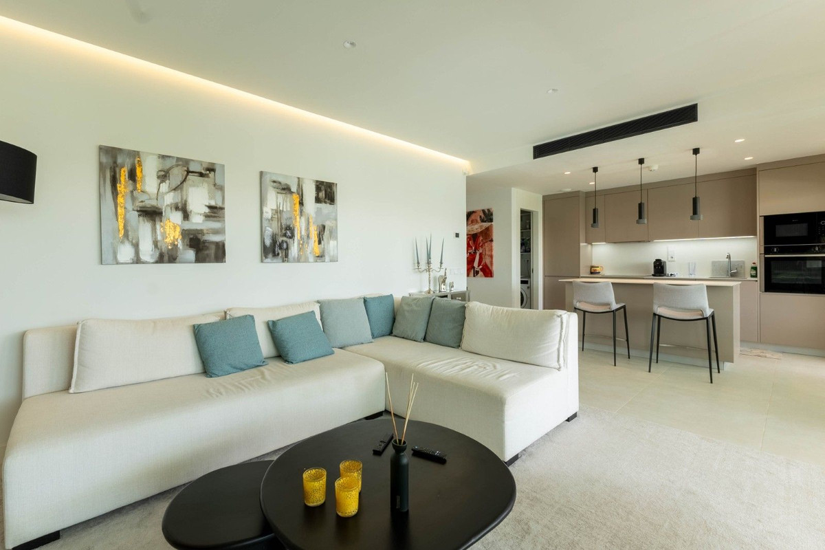 2 Bed Apartment for sale in Higueron Costa Del Sol, Málaga, Spain