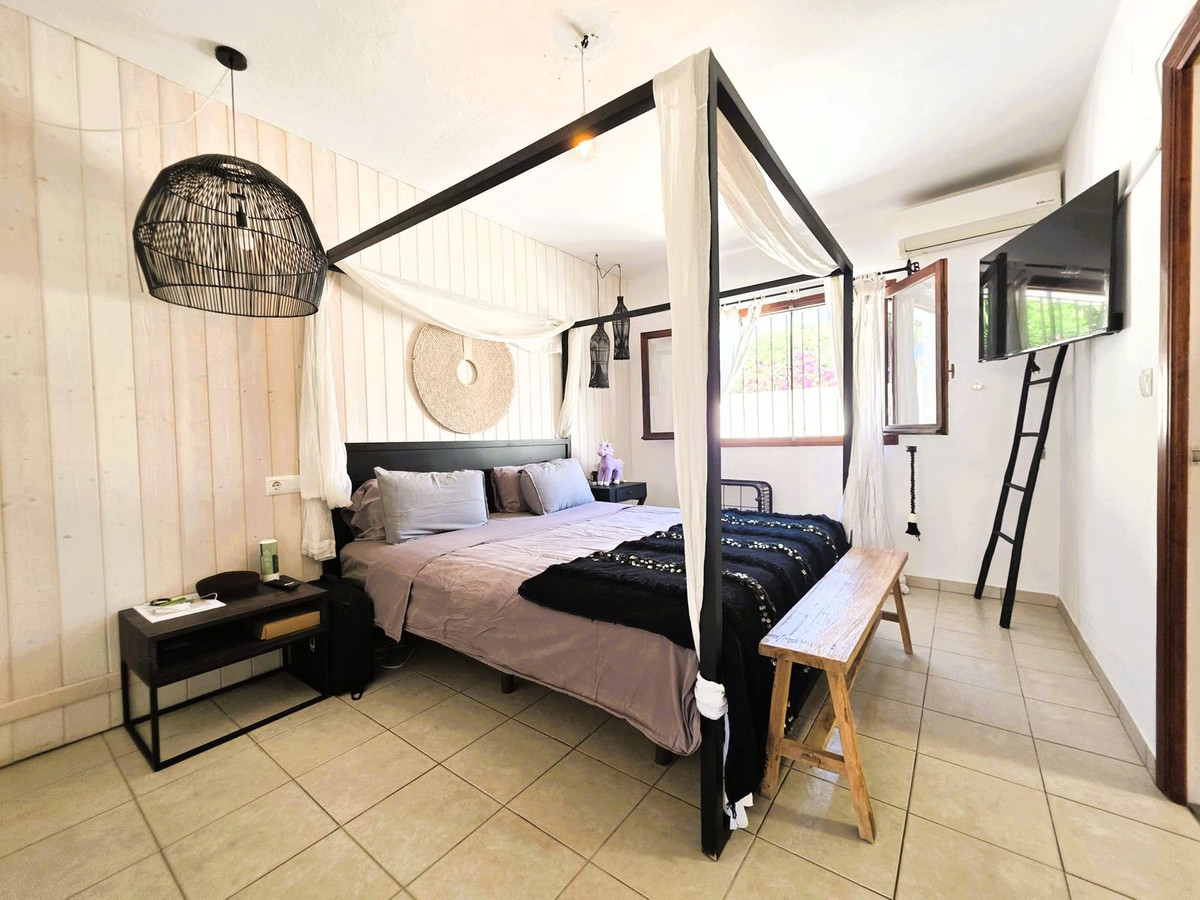 3 Bed Townhouse for sale in Estepona Costa Del Sol, Málaga, Spain