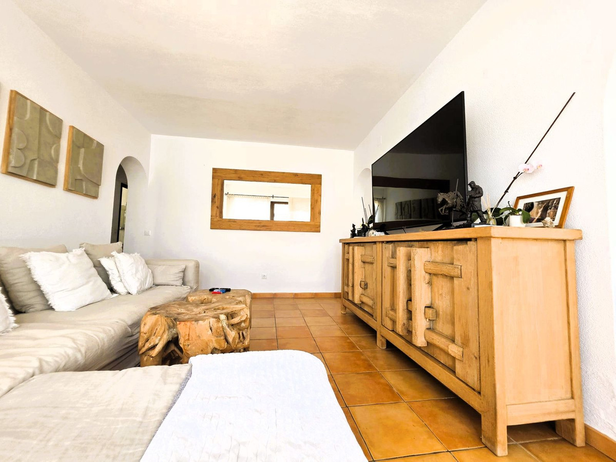 3 Bed Townhouse for sale in Estepona Costa Del Sol, Málaga, Spain
