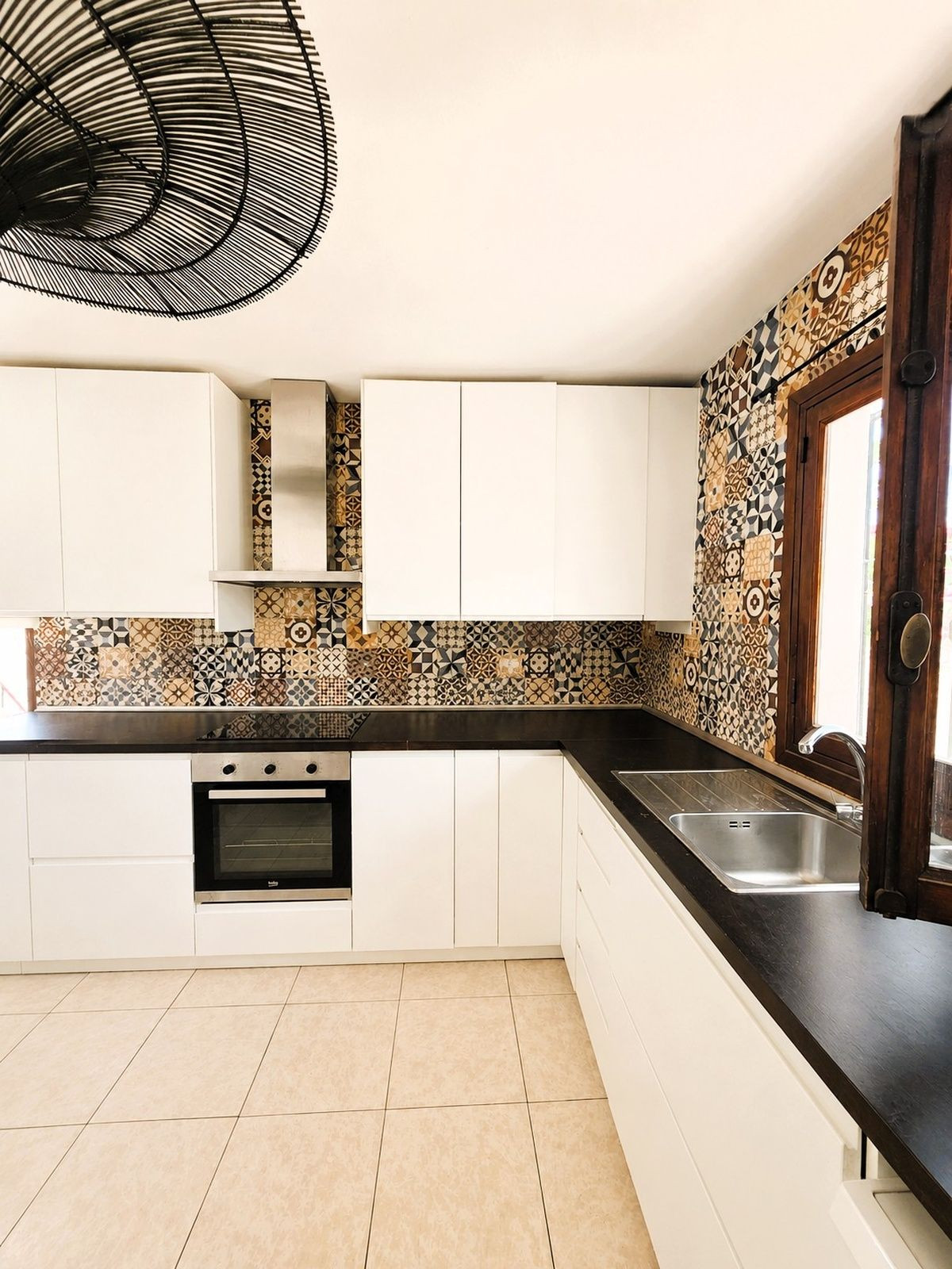 3 Bed Townhouse for sale in Estepona Costa Del Sol, Málaga, Spain