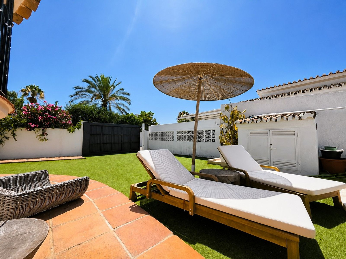 3 Bed Townhouse for sale in Estepona Costa Del Sol, Málaga, Spain