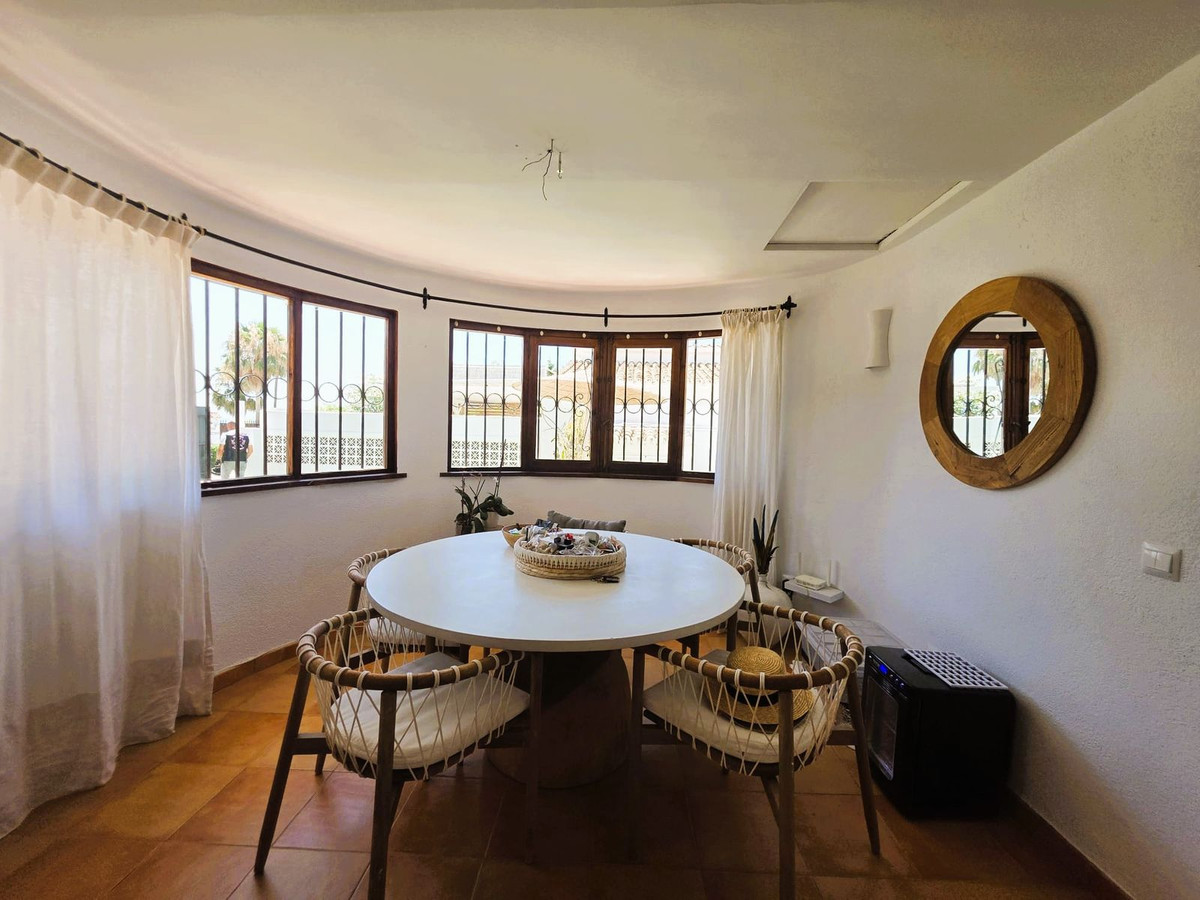 3 Bed Townhouse for sale in Estepona Costa Del Sol, Málaga, Spain
