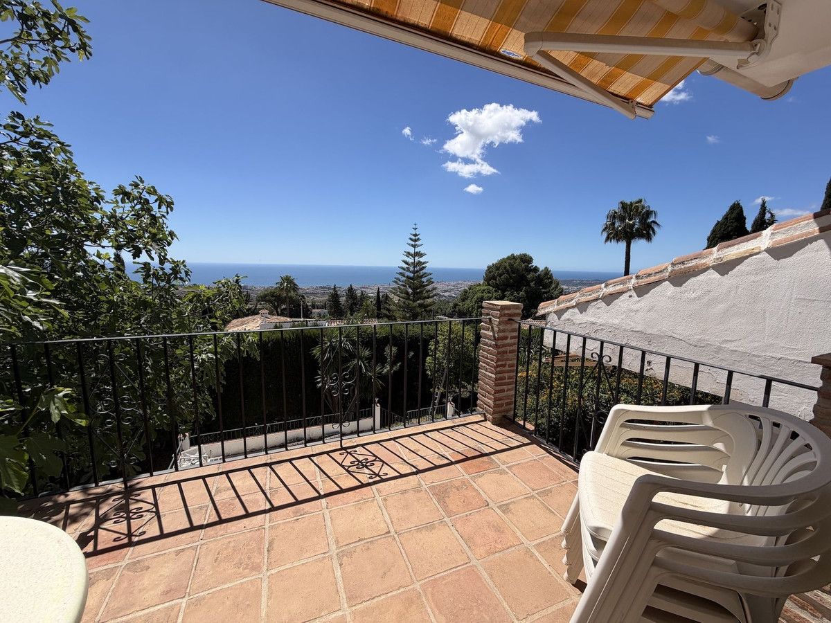 5 Bed Townhouse for sale in Mijas Costa Del Sol, Málaga, Spain