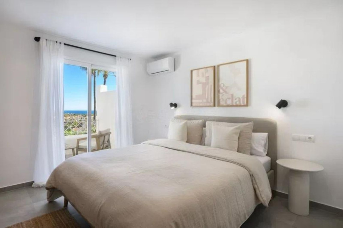 3 Bed Apartment for sale in Diana Park Costa Del Sol, Málaga, Spain