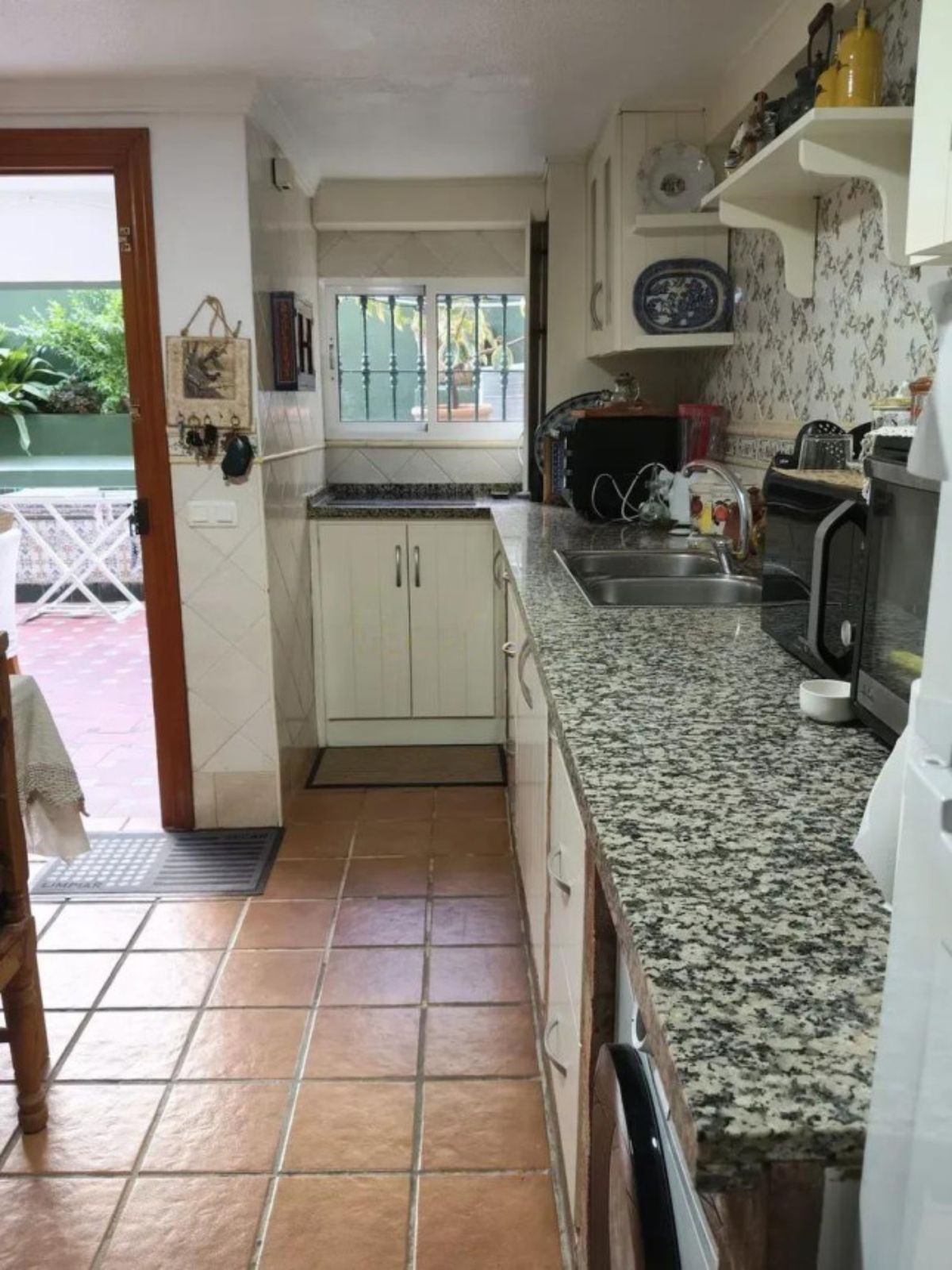 Se vende Apartamento Planta Media de 1 dormitorios en Costa Del Sol, Cadiz, España