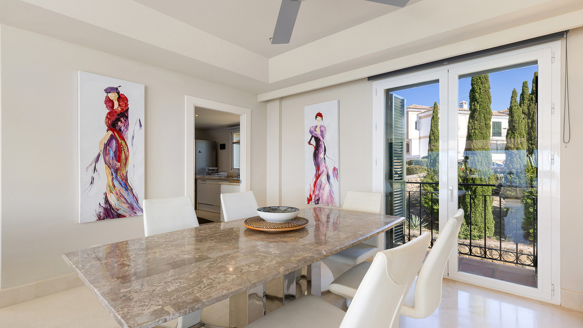 3 Bed Apartment for sale in Doña Julia Costa Del Sol, Málaga, Spain