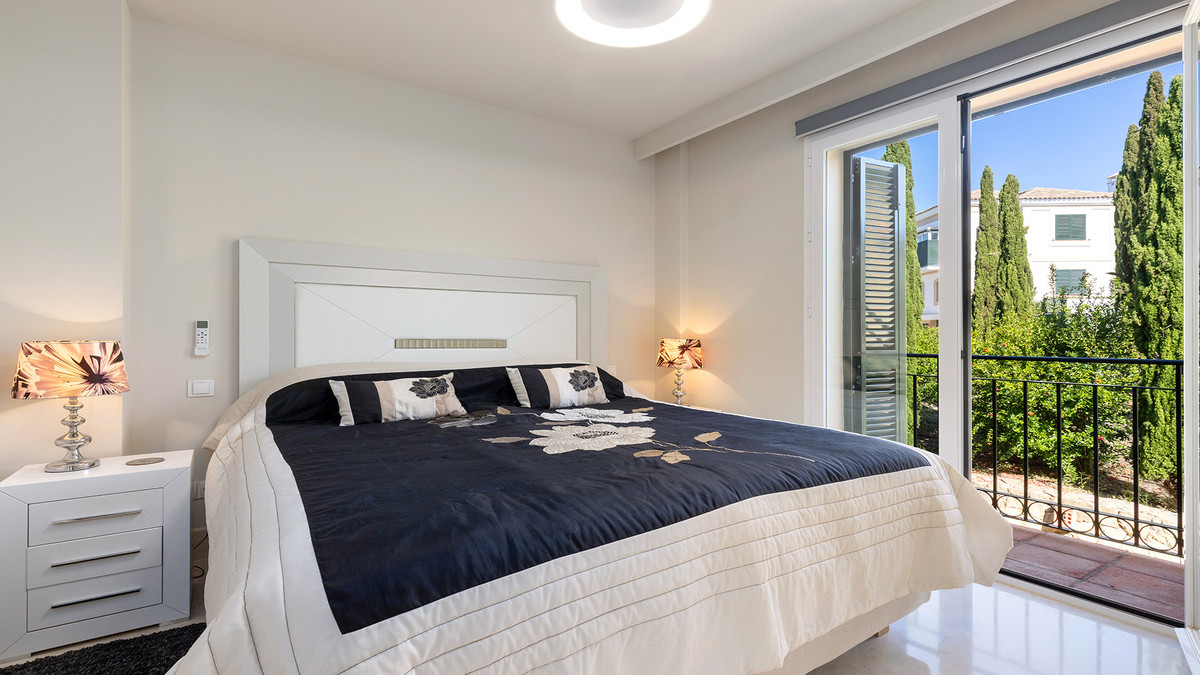3 Bed Apartment for sale in Doña Julia Costa Del Sol, Málaga, Spain