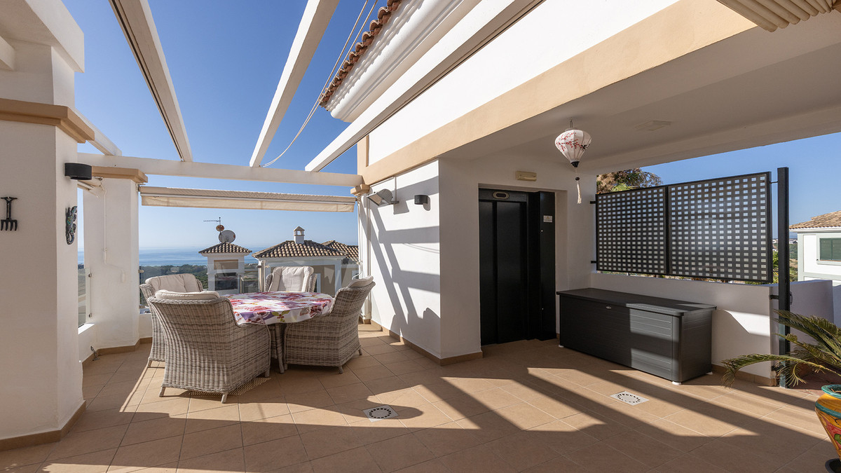 3 Bed Apartment for sale in Doña Julia Costa Del Sol, Málaga, Spain
