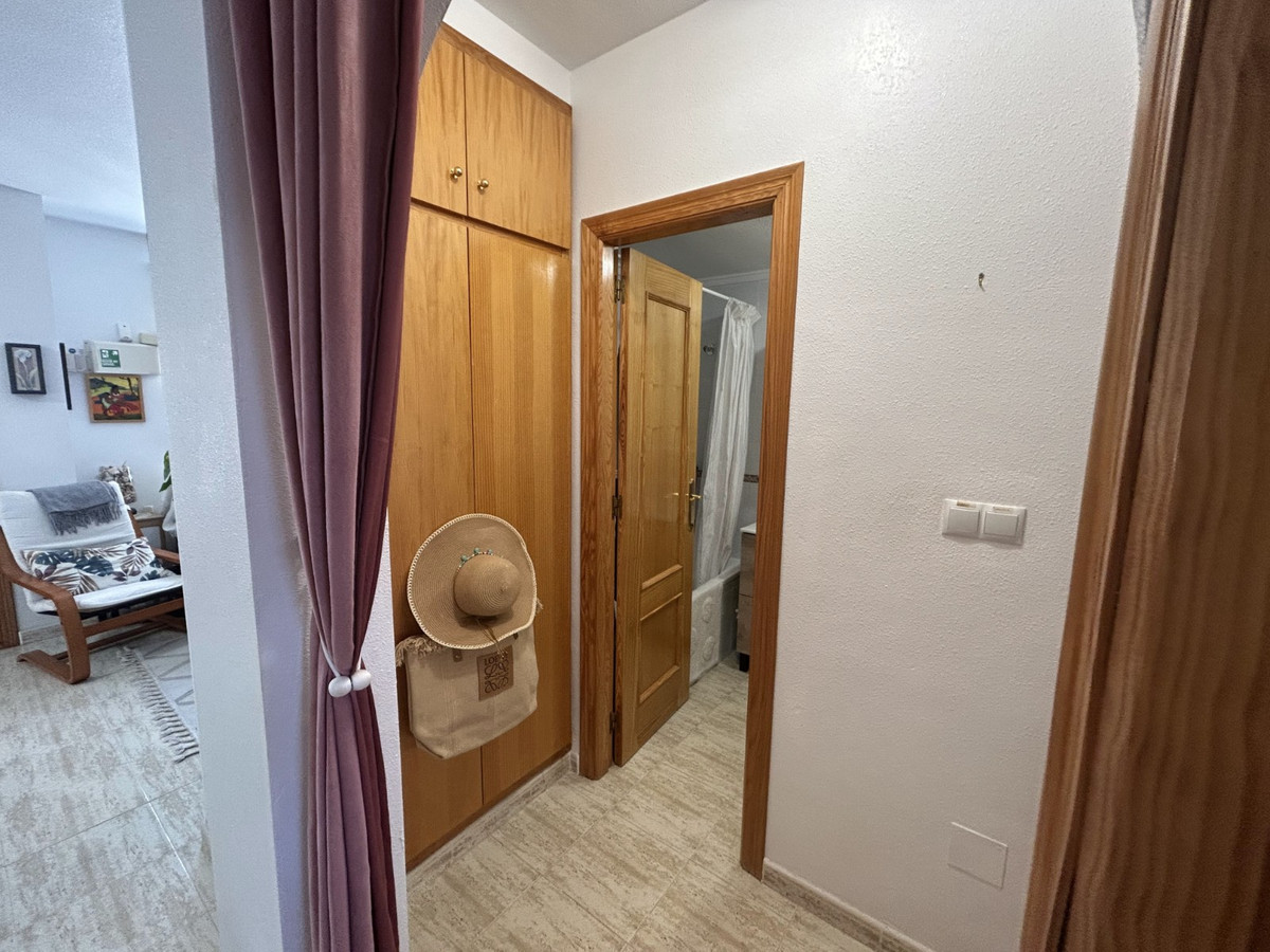 3 Bed Apartment for sale in Villamartin Costa Blanca, Alicante, Spain