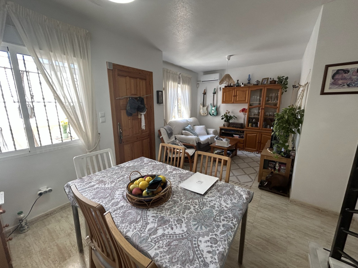 3 Bed Apartment for sale in Villamartin Costa Blanca, Alicante, Spain