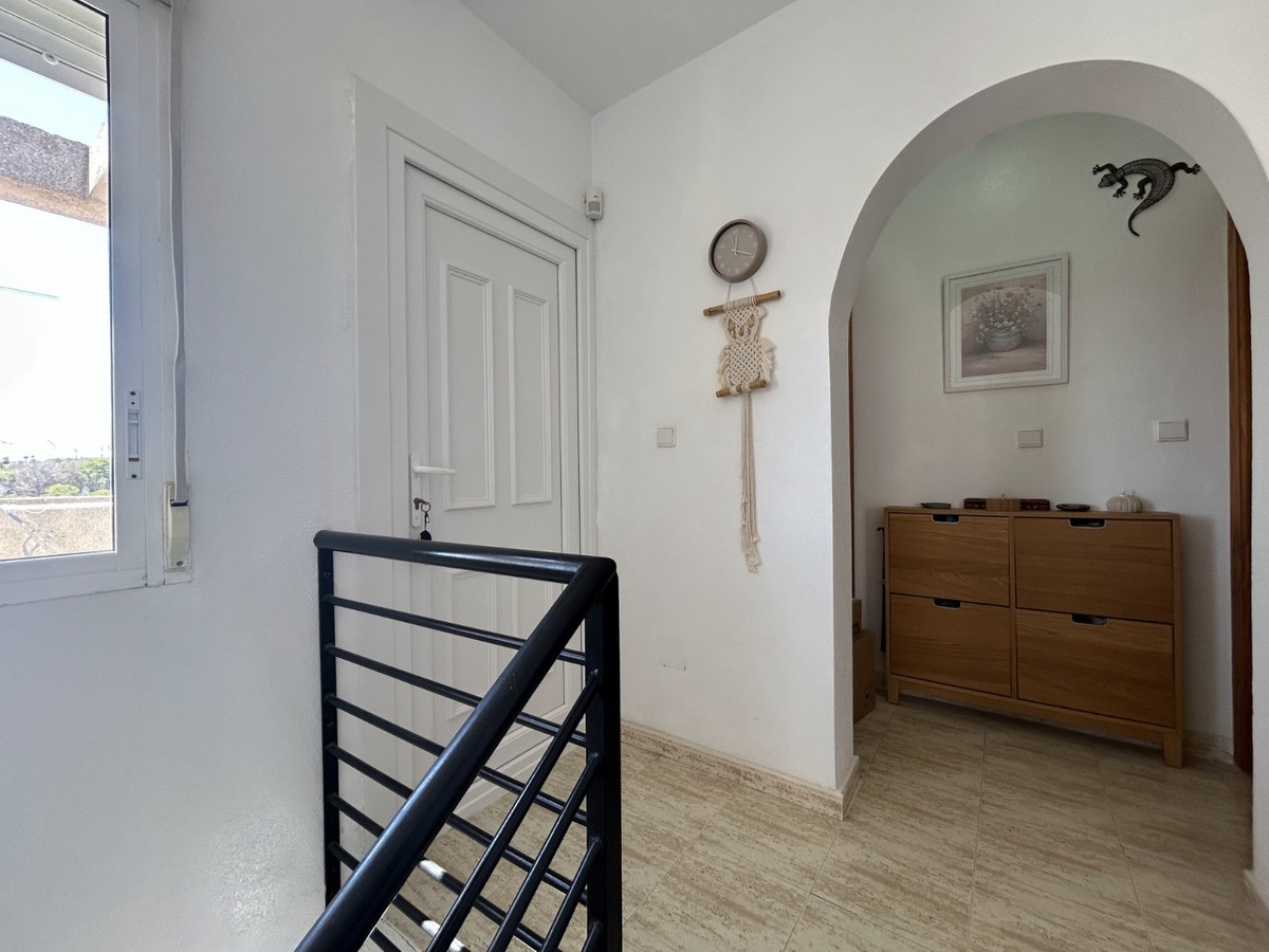 3 Bed Apartment for sale in Villamartin Costa Blanca, Alicante, Spain