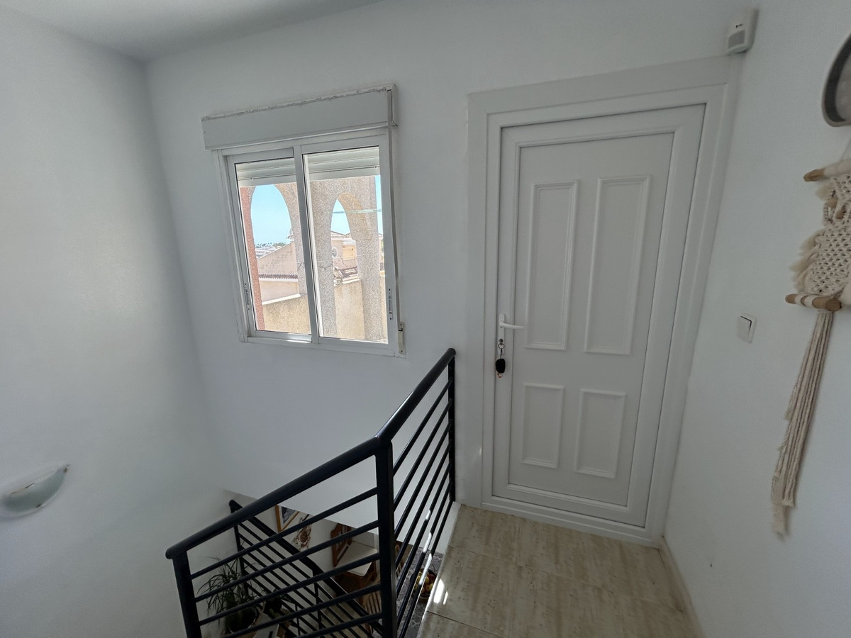 3 Bed Apartment for sale in Villamartin Costa Blanca, Alicante, Spain