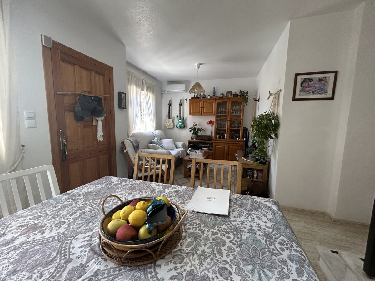 3 Bed Apartment for sale in Villamartin Costa Blanca, Alicante, Spain