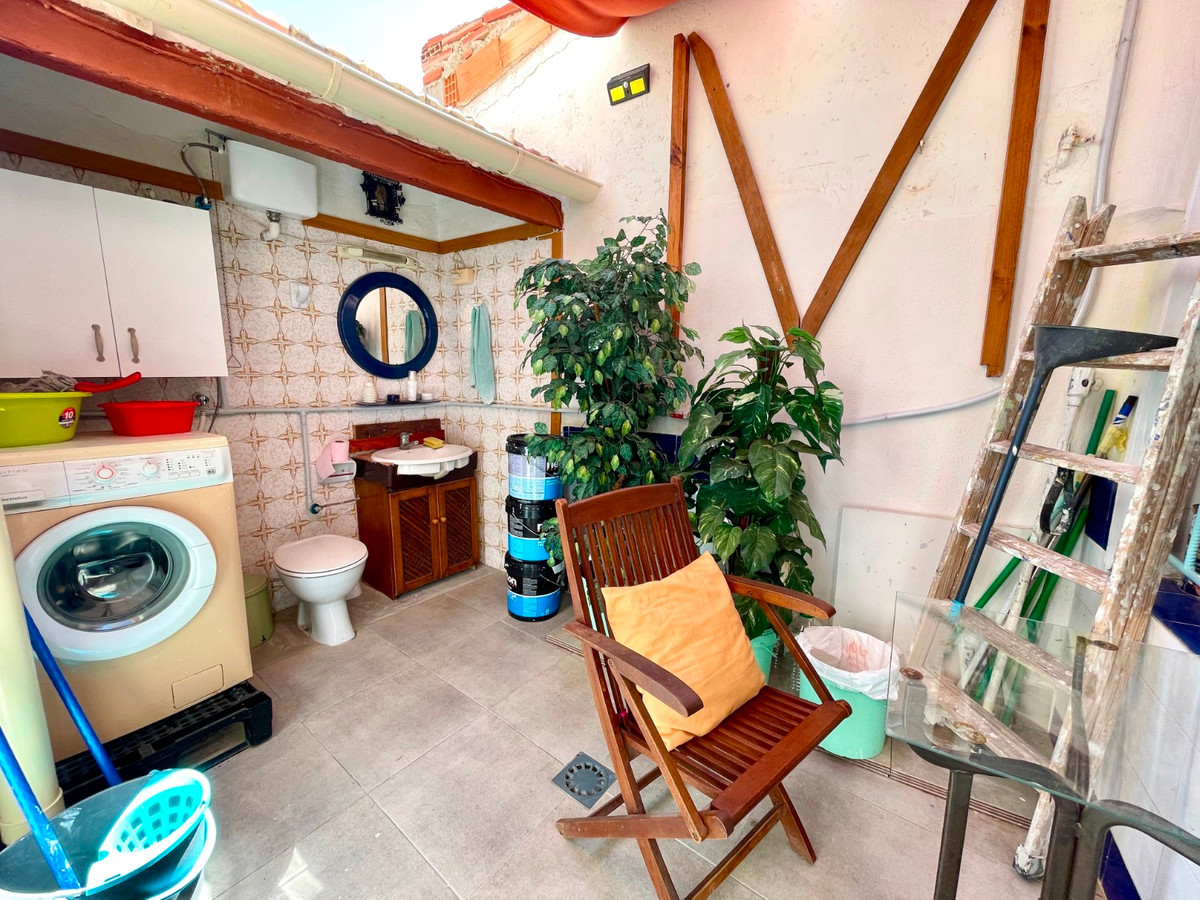 4 Bed Townhouse for sale in Almoradi Costa Blanca, Alicante, Spain