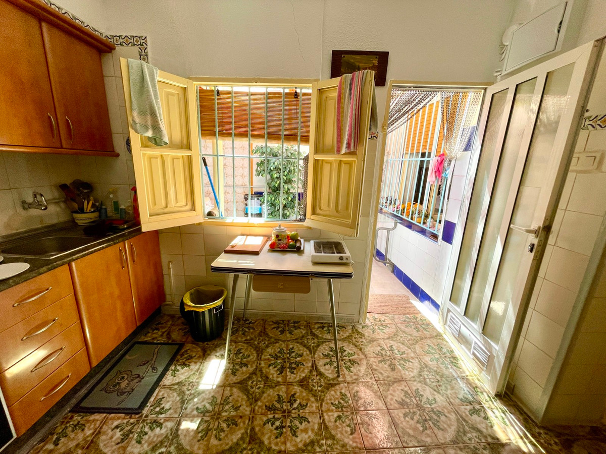 4 Bed Townhouse for sale in Almoradi Costa Blanca, Alicante, Spain