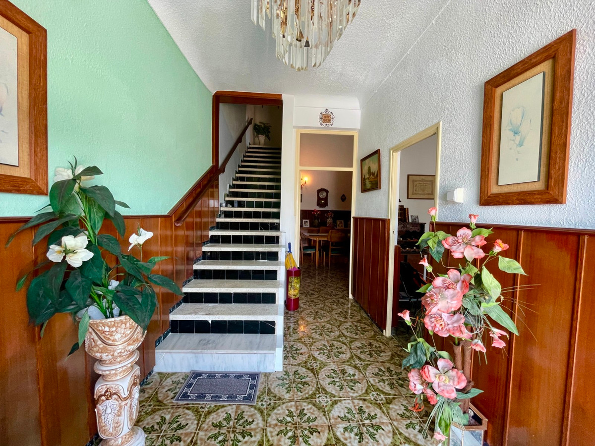 4 Bed Townhouse for sale in Almoradi Costa Blanca, Alicante, Spain