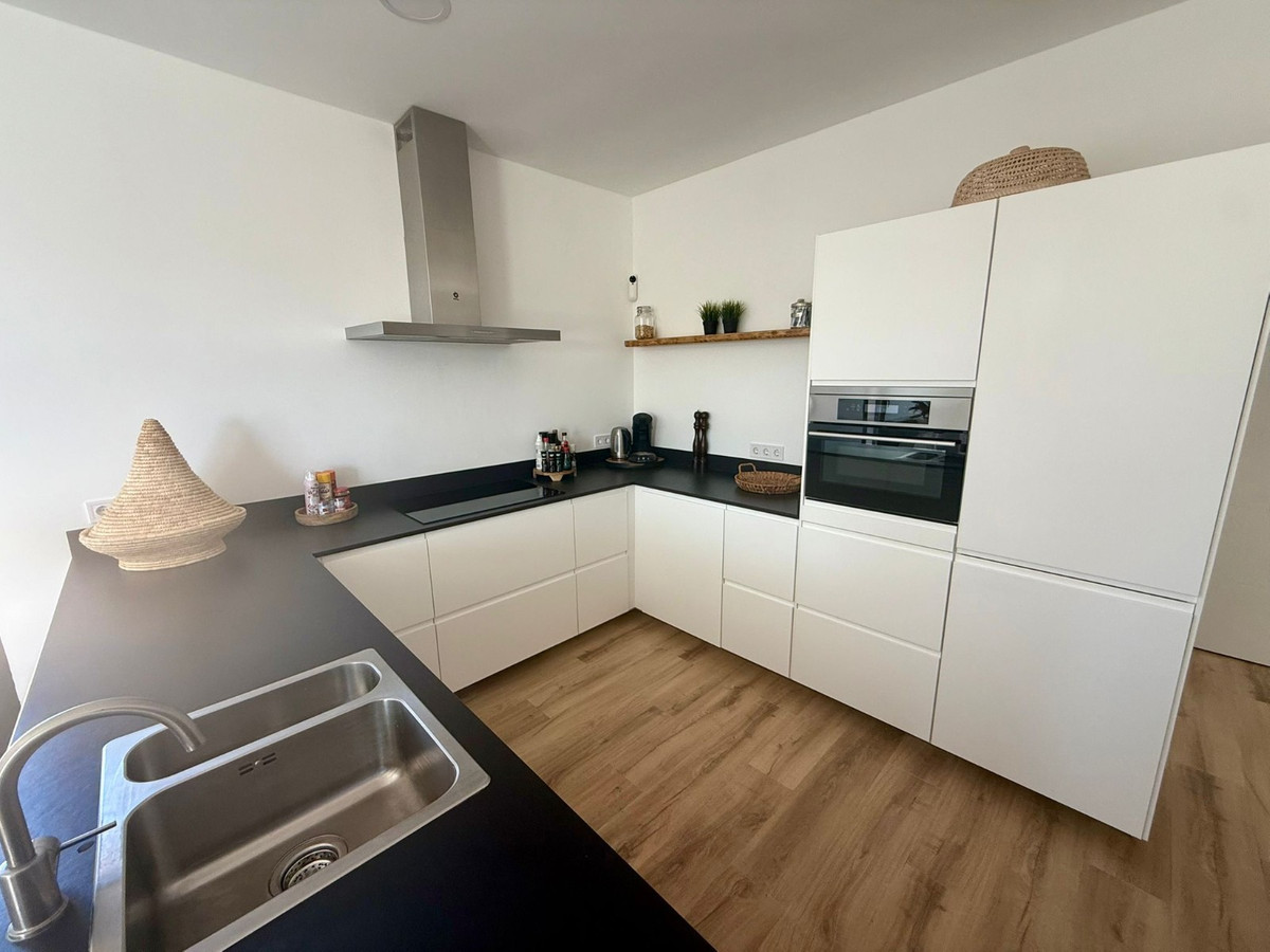 Se vende Villa - Chalet de 3 dormitorios en Costa Blanca, Alicante, España