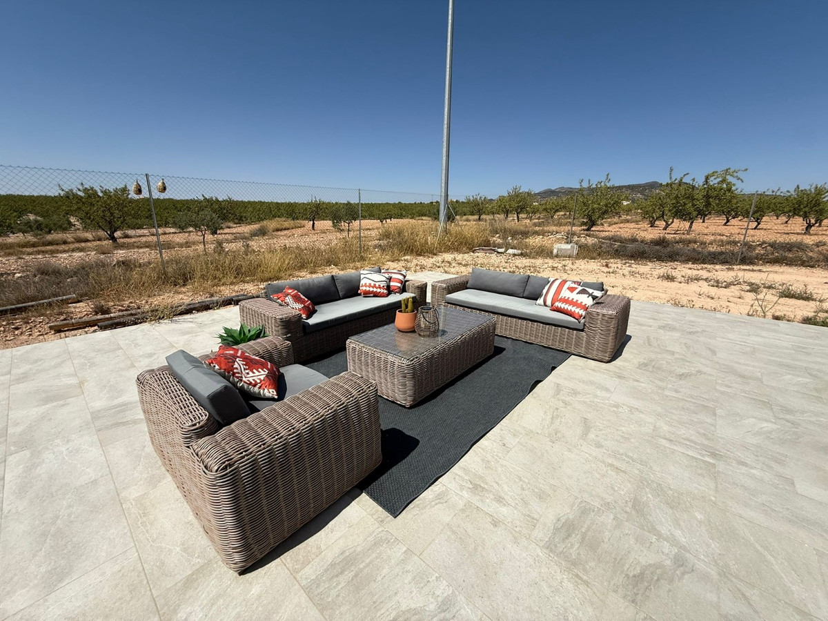 Se vende Villa - Chalet de 3 dormitorios en Costa Blanca, Alicante, España