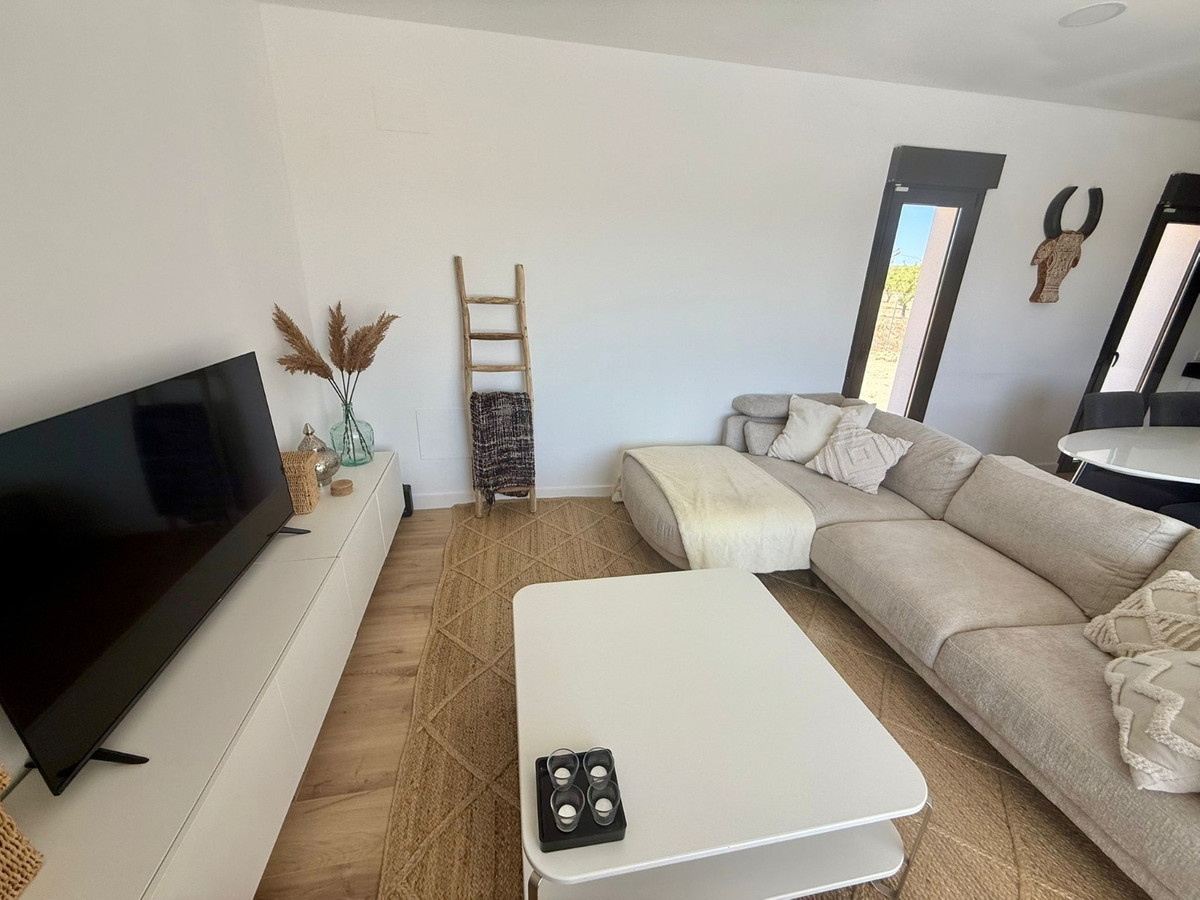 Se vende Villa - Chalet de 3 dormitorios en Costa Blanca, Alicante, España