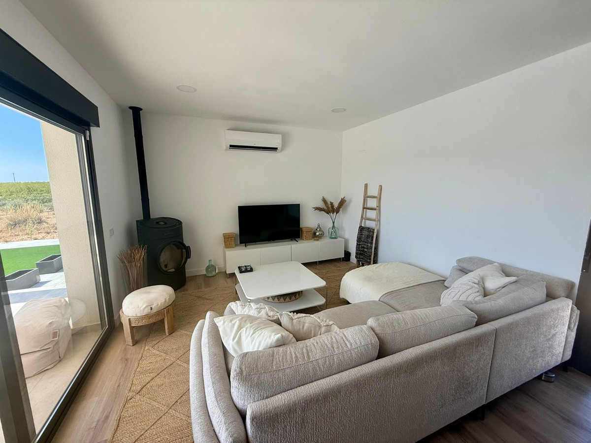 Se vende Villa - Chalet de 3 dormitorios en Costa Blanca, Alicante, España