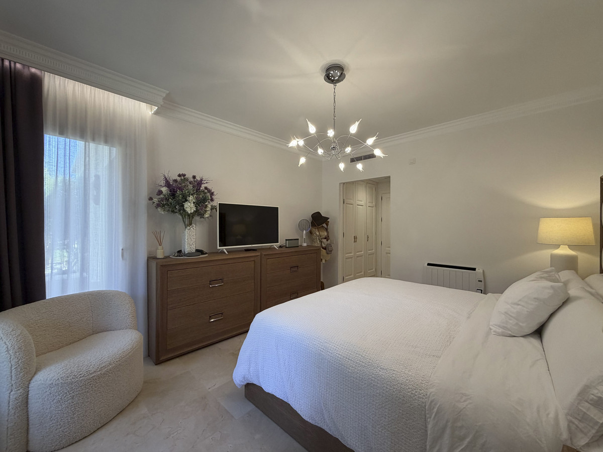 3 Bed Apartment for sale in Casares Costa Del Sol, Málaga, Spain