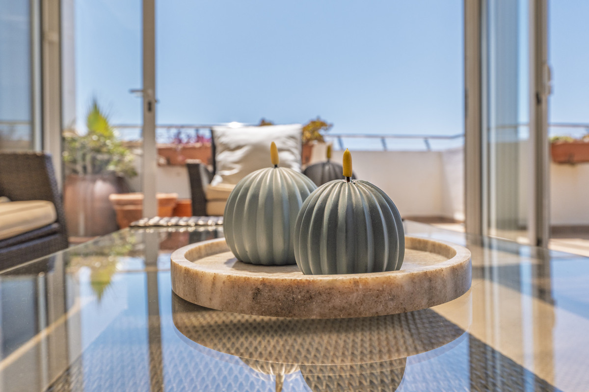 2 Bed Apartment for sale in La Carihuela Costa Del Sol, Málaga, Spain