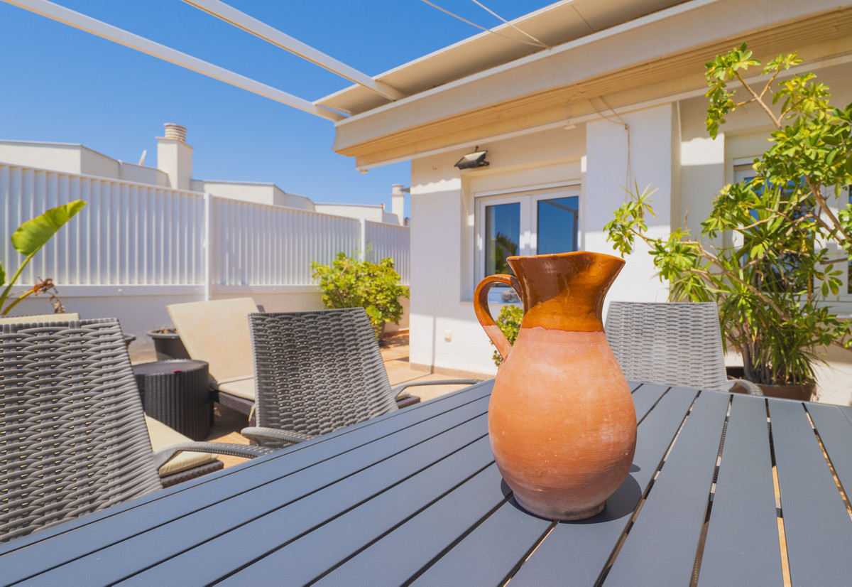 2 Bed Apartment for sale in La Carihuela Costa Del Sol, Málaga, Spain