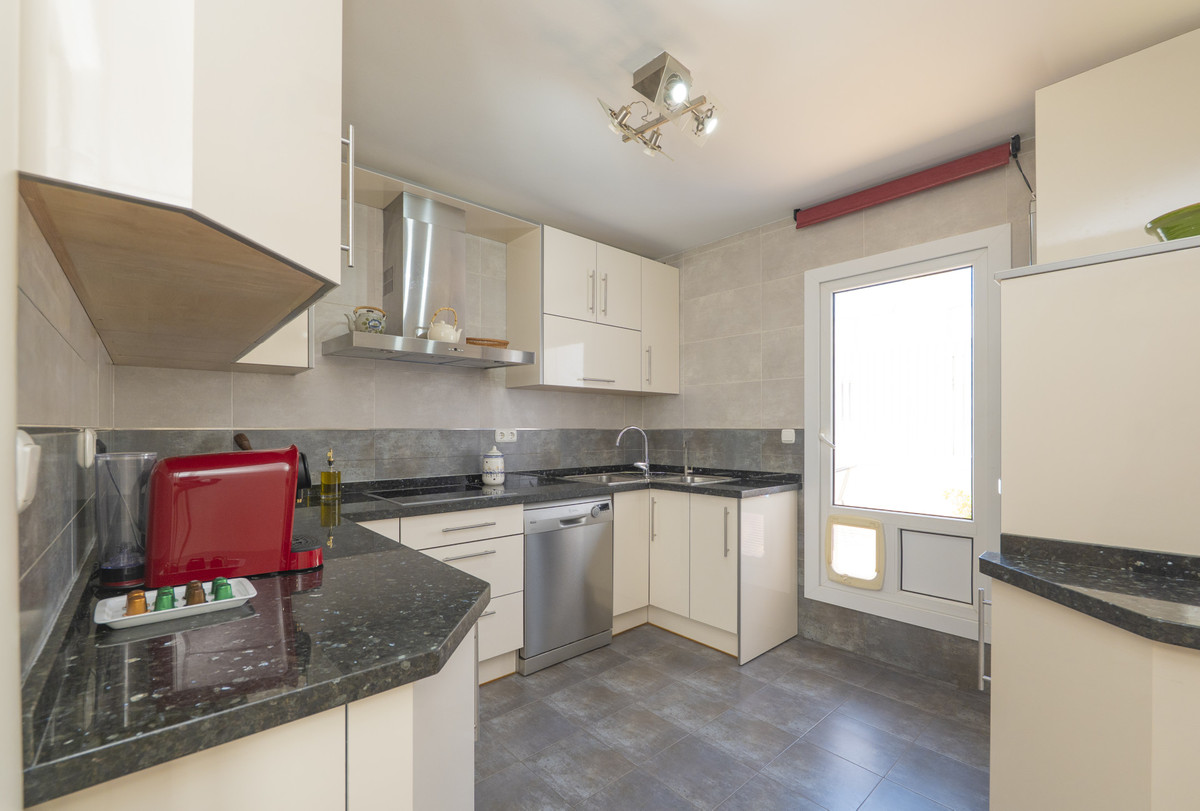 2 Bed Apartment for sale in La Carihuela Costa Del Sol, Málaga, Spain