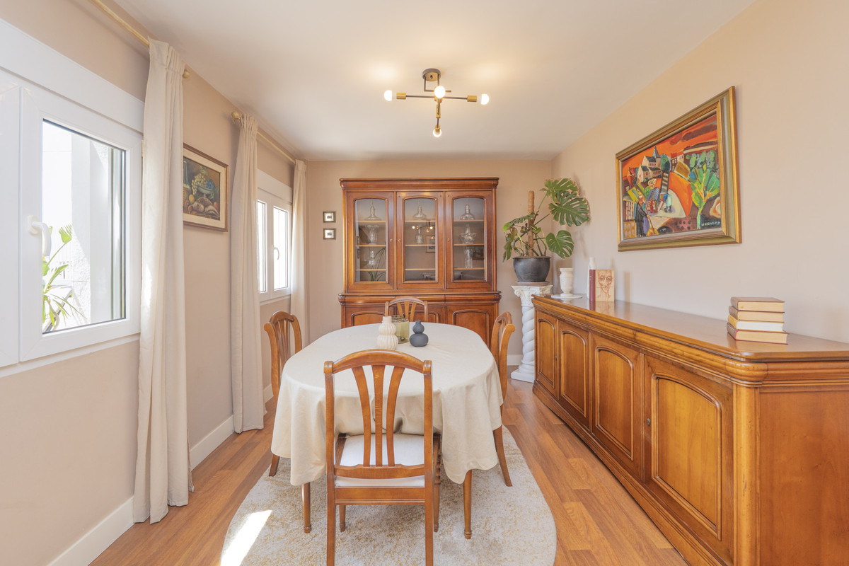 2 Bed Apartment for sale in La Carihuela Costa Del Sol, Málaga, Spain