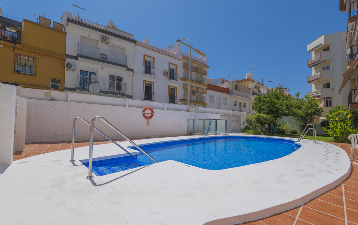 2 Bed Apartment for sale in La Carihuela Costa Del Sol, Málaga, Spain