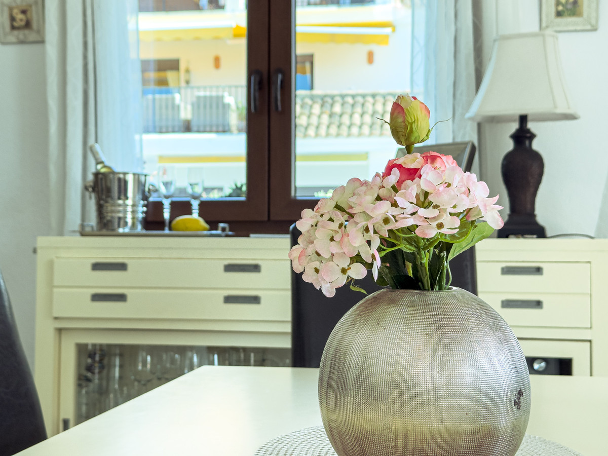 2 Bed Apartment for sale in La Duquesa Costa Del Sol, Málaga, Spain
