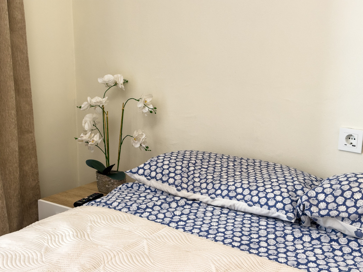 2 Bed Apartment for sale in La Duquesa Costa Del Sol, Málaga, Spain