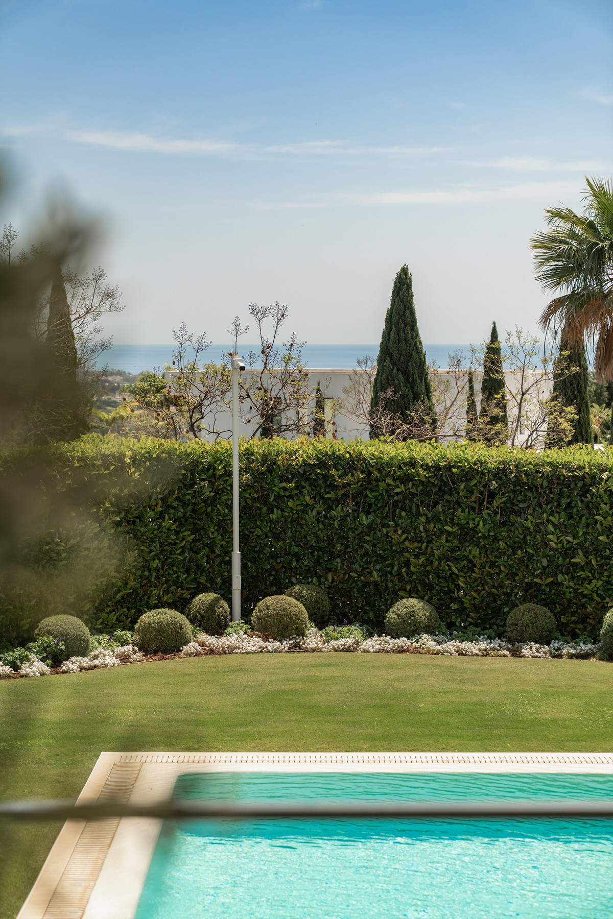 6 Bed Townhouse for sale in Los Flamingos Costa Del Sol, Málaga, Spain
