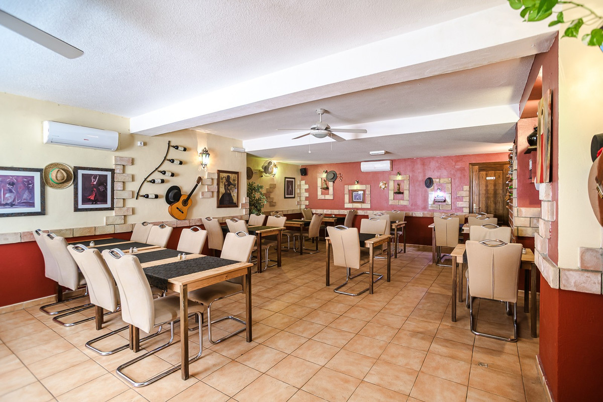 Commercial unit for sale in La Veleta Costa Blanca, Alicante, Spain