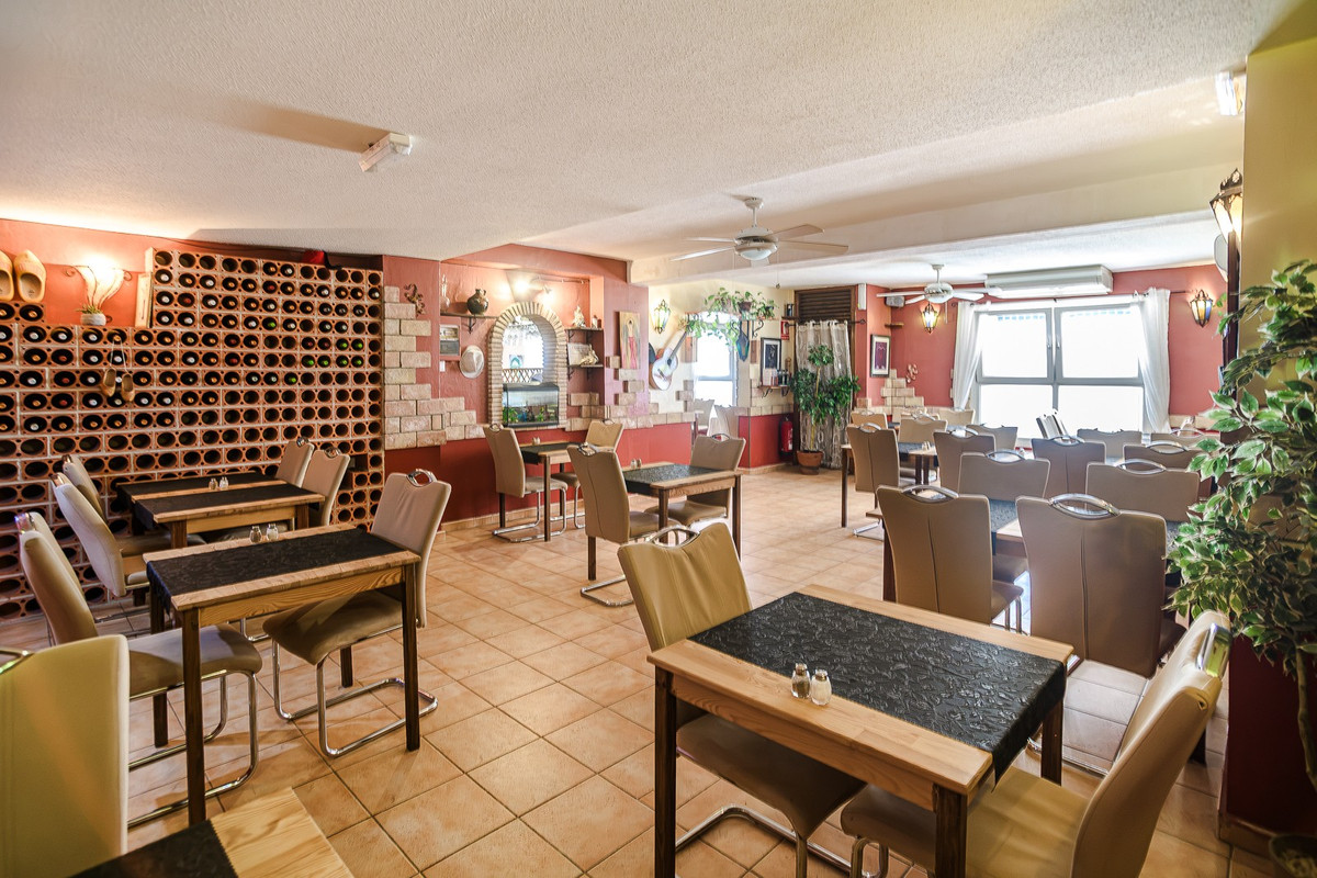 Commercial unit for sale in La Veleta Costa Blanca, Alicante, Spain