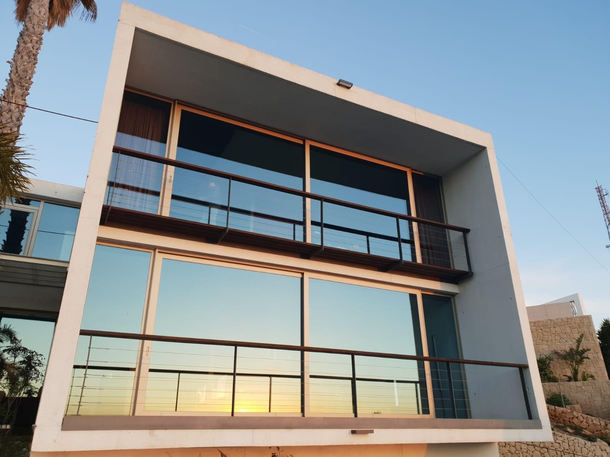 4 Bed Townhouse for sale in Benidorm Costa Blanca, Alicante, Spain