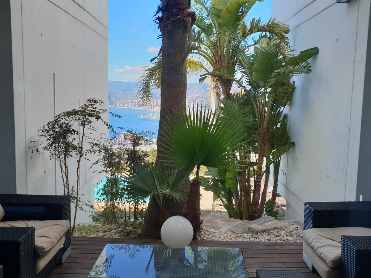 4 Bed Townhouse for sale in Benidorm Costa Blanca, Alicante, Spain