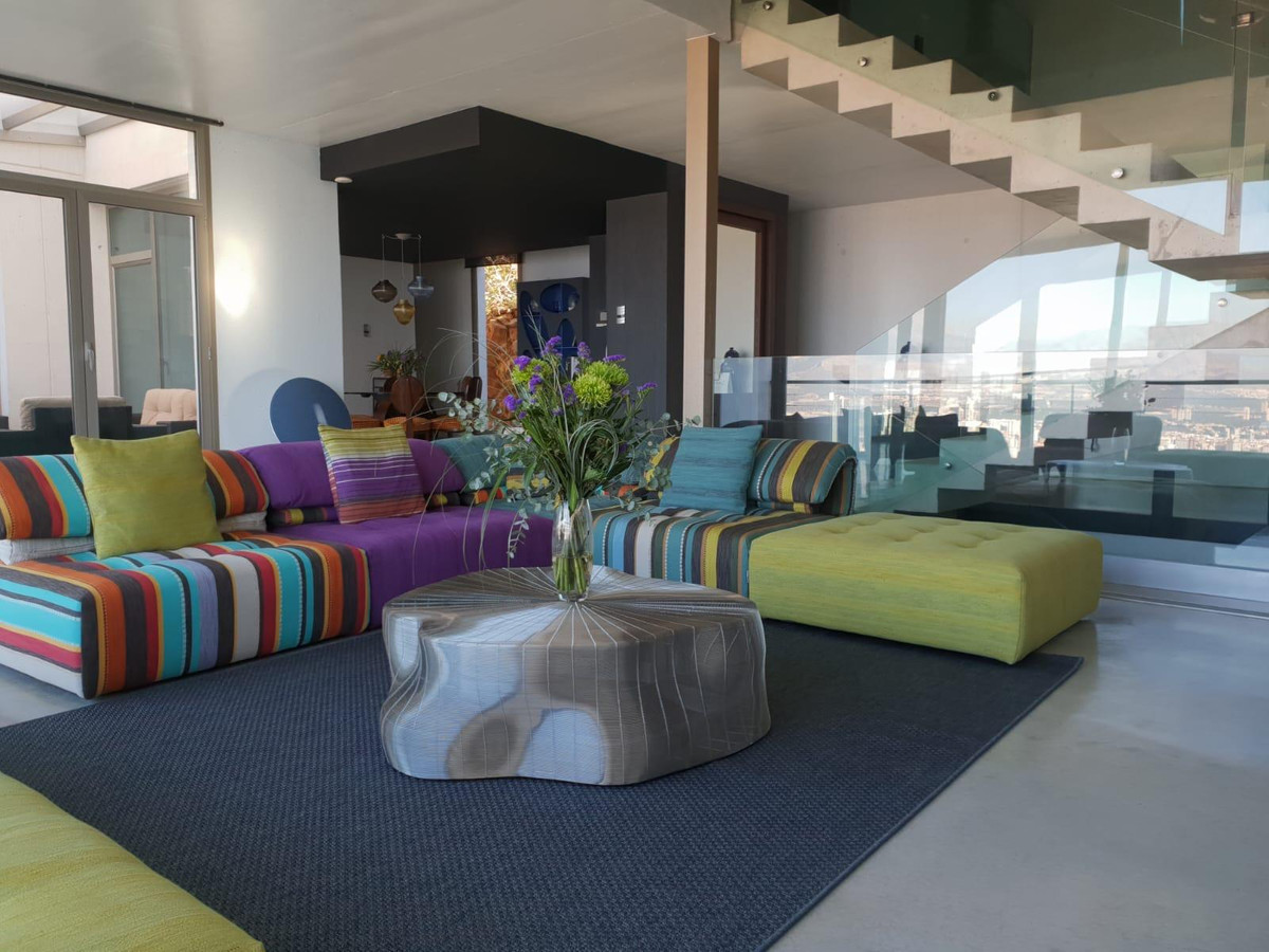 4 Bed Townhouse for sale in Benidorm Costa Blanca, Alicante, Spain